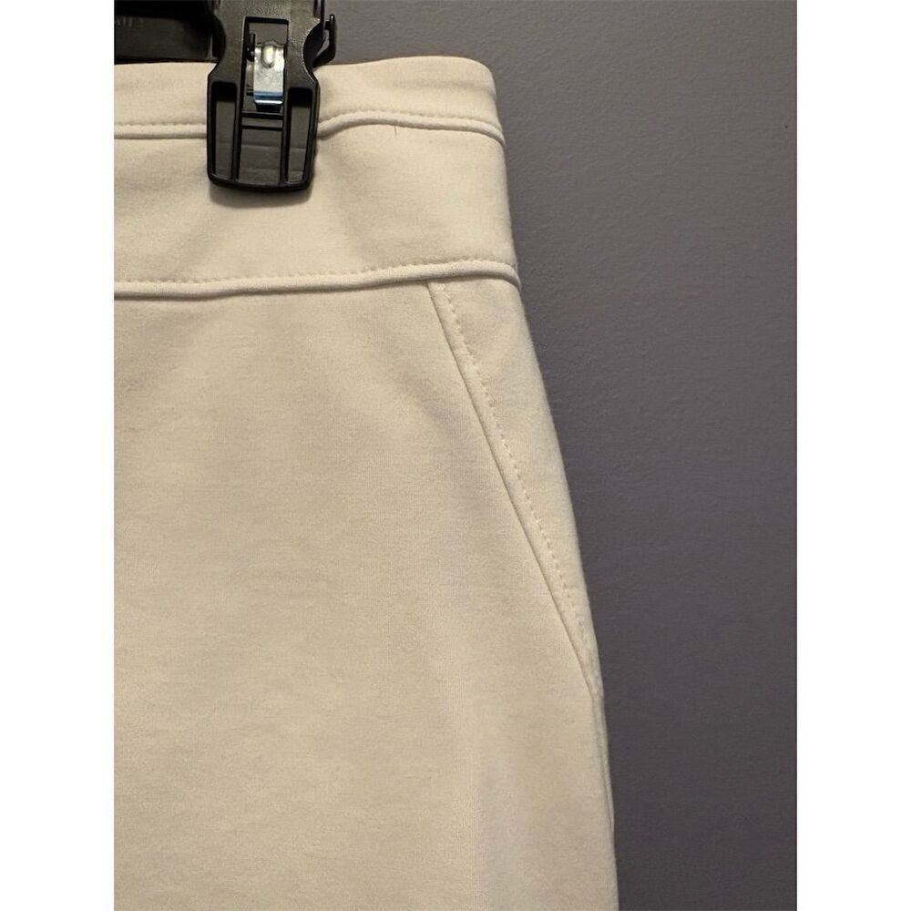 White House Black Market Women's Cream Pencil Skirt Standard Size 8 Workwear - Picture 2 of 9